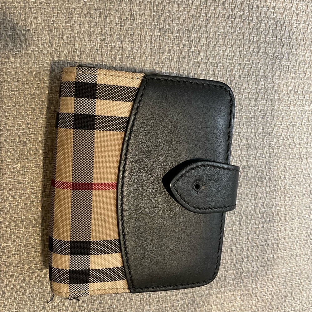 Burberry small vintage check & black leather bi-fold wallet.
